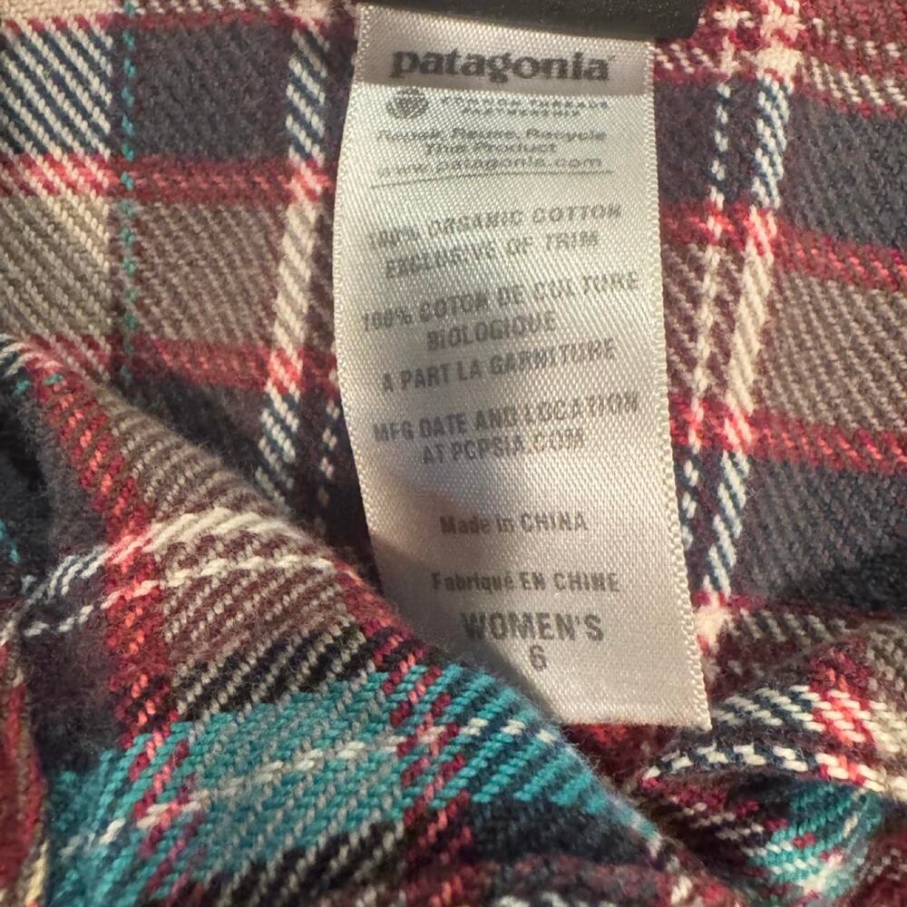 Patagonia Women’s Organic Cotton Plaid Flannel Shirt Size 8 - Picture 2 of 4